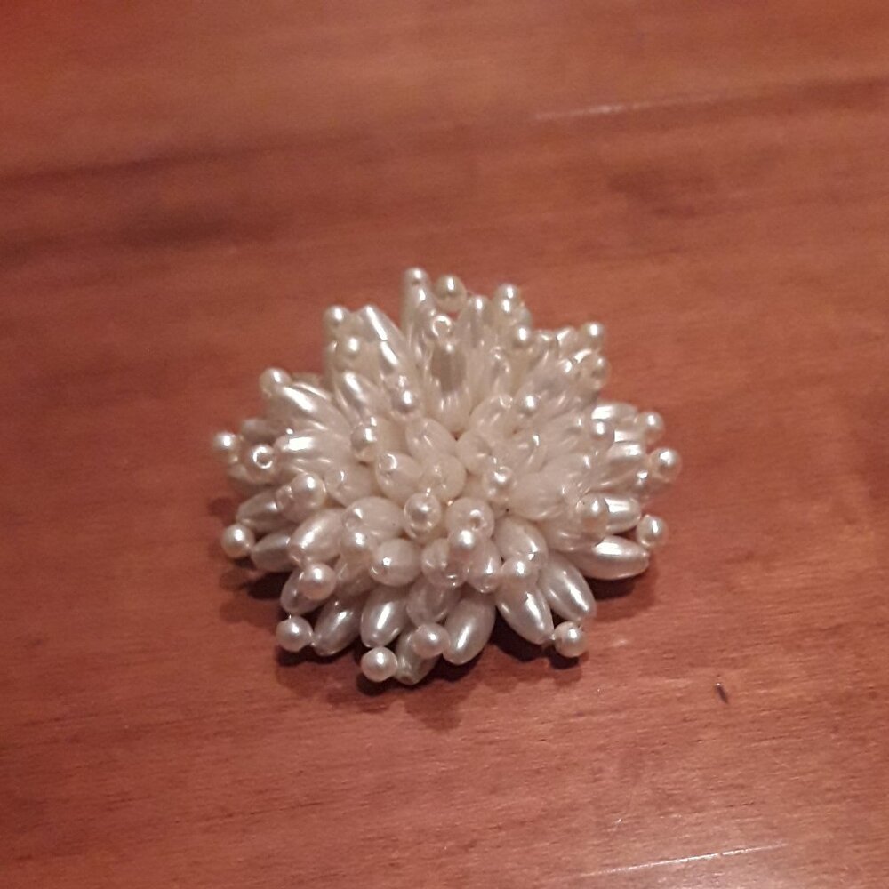 Vintage beaded pearl white brooch